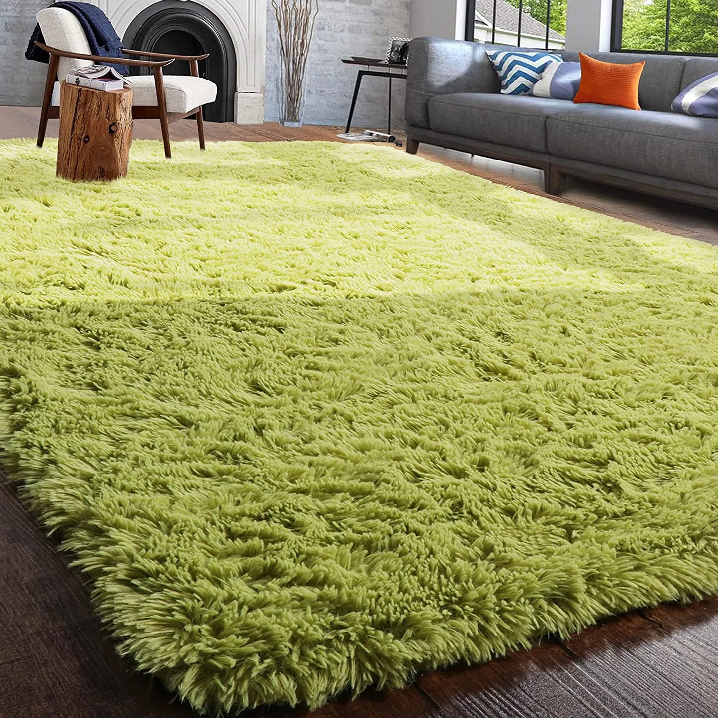 Summer Green Shaggy Rug: Soft, Large Area Rug for Kids' Bedrooms and Living Rooms